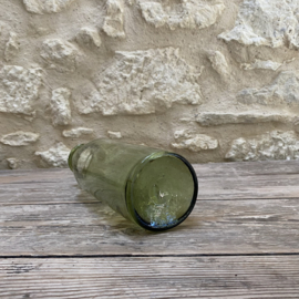 OV20111105 Grote oude Franse azijn fles van mond geblazen in prachtige staat! Afmeting: 32,5 cm hoog / 8,5 cm doorsnede (onderzijde) / 5,5 cm doorsnede (bovenzijde)