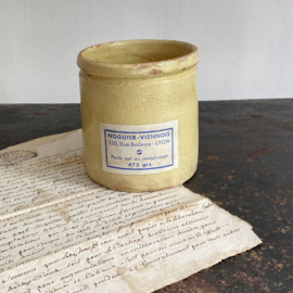 AW20110898 Antique handmade French Novia confiture jar yellow glazed mark N.V. with partly the original labels! In perfect condition! Size: 10 cm. high / 9 cm. cross section