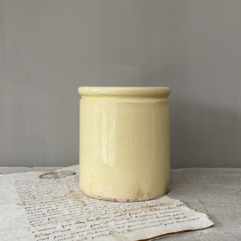 AW 20111005 Large antique French confiture pot Novia handmade yellow glazed in beautiful condition! Size: 12.5 cm. high / 11 cm. cross section