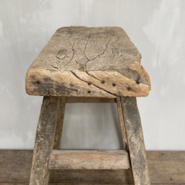 OV20110764 Old French wooden stool in beautiful gray weathered condition! Size: 54.5 cm. high / 44 cm. long / 21 cm. wide. Pickup only.