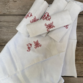 OV20111114 Set of 5 old French linen/damask napkins with embroidered monogram P M in a generous size of 77 x 65 cm....so also beautiful for other possibilities. They are all 5 in beautiful condition!