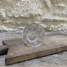 OV20111109 Antique French confiture jar - SV 250 grams - made of hand-blown glass in beautiful condition! Size: 7.5 cm high / 10 cm cross section.