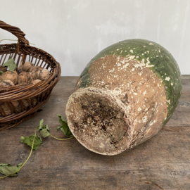 AW20111049 Antieke Franse walnotenolie kruik periode: 19 eeuw in prachtige staat! Afmeting: 30 cm. hoog / 17 cm. doorsnede (over de "buik" gemeten)