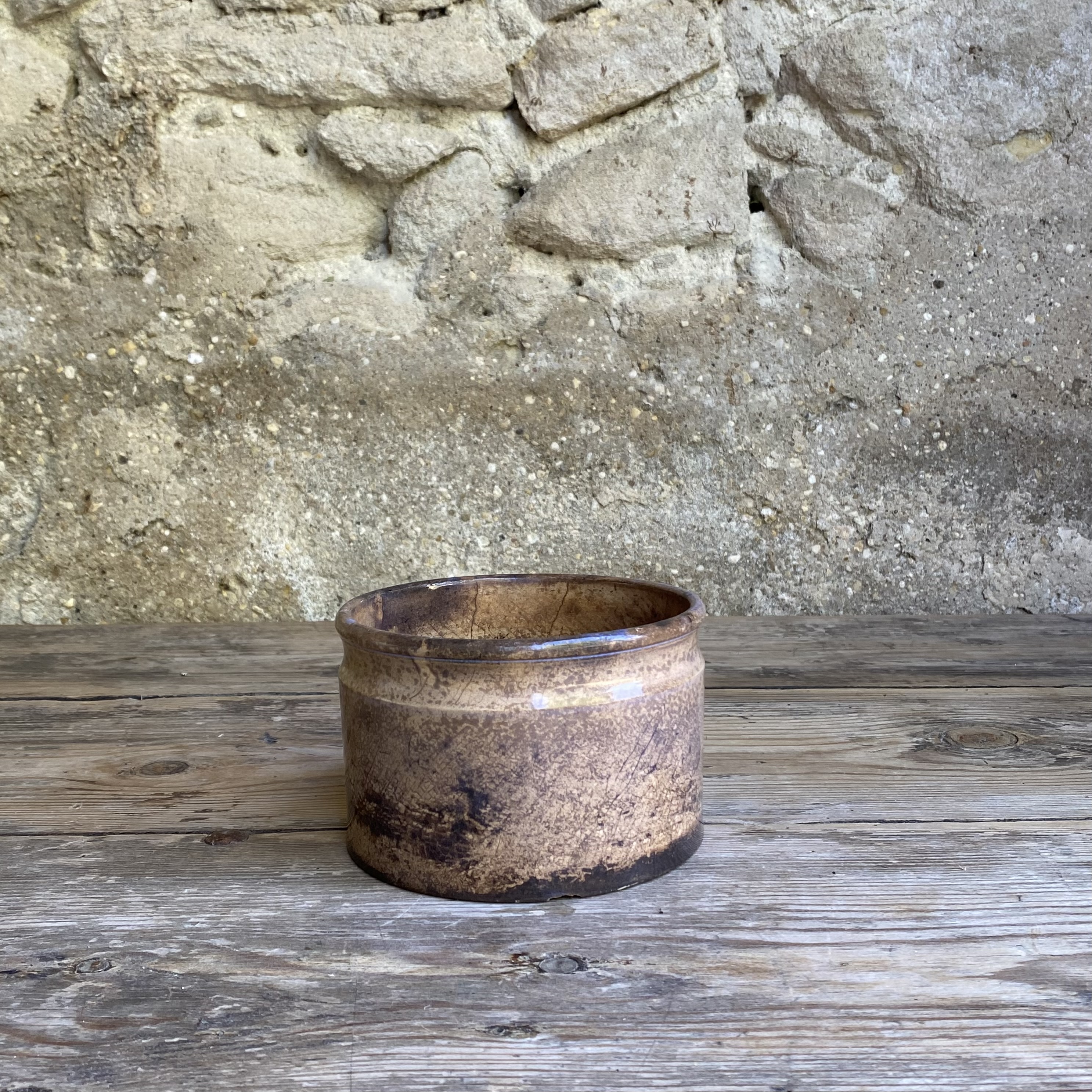 AW20111238 Antique French ointment jar stamp - Creil et Montereau - period: 1876-1895 Beautiful dark stained... for condition, see detailed photos. Size: 8,5 cm high / 12,5 cm cross section