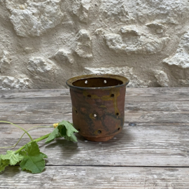 AW20111317 Old French tall cheese mold with a special green/ochre-yellow glazed interior in beautiful condition! Size: 11.5 cm high / 12 cm cross section