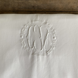 LI20110042 Old French pure white bed sheet cotton/linen with beautiful monogram - C V - and in beautiful condition! Size: 3.25 long / 2.40 wide