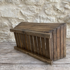 BU20110203 Large old French unique wooden basket in beautiful condition! Size: 55.5 cm long / 21 cm high (to handle) / 34 cm high (including handle) / 30 cm cross section