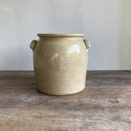 AW20111211 Grote oude Franse pot van grès aardewerk in prachtige staat! Afmeting: 25,5 cm hoog /  21,5 cm doorsnede (bovenzijde) / 23 cm doorsnede (onderzijde)