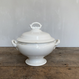 AW20111008 Small antique Belgian soup tureen stamp - Boch Frères la Louvière - period: 1880-1900 in beautiful condition! Size: 13.5 cm. high (to the lid) / 19.5 cm. cross section