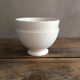 AW20110701 Set of 2 old sturdy rinsing bowls with blind mark 3B in perfect condition! Size: 8 cm. high / 13 cm. cross section