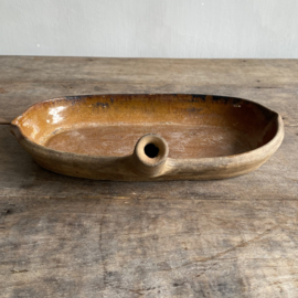 AW20111173 Antique French earthenware baking dish in beautiful condition! Size: 33 cm long / 20.5 cm cross section / 5 cm high