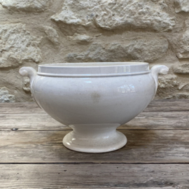 AW20111311 Large antique French tureen stamp - Opaque de Sarreguemines - period: 1875-1900 Cracked and in beautifully lightly buttered condition! Size: 17 cm high / 22 cm cross section