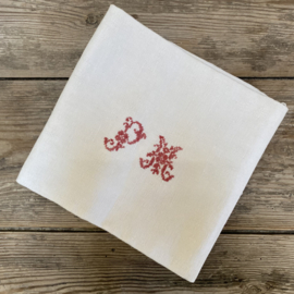 OV20111114 Set of 5 old French linen/damask napkins with embroidered monogram P M in a generous size of 77 x 65 cm....so also beautiful for other possibilities. They are all 5 in beautiful condition!