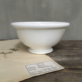 AW20110744 Oude klassieke beslagkom stempel - Royal Sfinx Maastricht made in Holland - periode: 1960-1970 in perfecte staat! Afmeting: +/- 13 cm. hoog / 24 cm. doorsnede