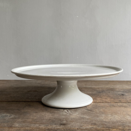 AW20111194 Antieke Belgisch taartplateau stempel - Villeroy & Boch Wallerfangen - periode: 1874-1900  in prachtige licht beboterde staat! Afmeting:  34 cm doorsnede /  10 cm hoog.