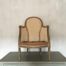 OV20110714 Antique French Bergère ladies chair period Louis XVI in original weathered condition and filling. You could reupholster her, I think she is beautiful just the way she is .... Size: 86 cm. high / 55 cm. wide / 32.5 seat height. Pickup only.