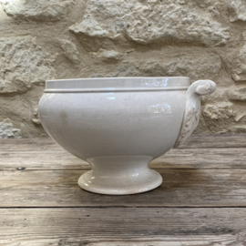 AW20111311 Large antique French tureen stamp - Opaque de Sarreguemines - period: 1875-1900 Cracked and in beautifully lightly buttered condition! Size: 17 cm high / 22 cm cross section