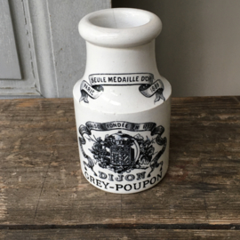 AW20110666 Large antique French mustard pot Grey-Poupon stamp - Opaque de Sarreguemines - period: 1875-1900 has 2 old hairlines (see photos 3 & 5) otherwise in beautiful condition! Size: 12.5 cm. high / 7 cm. cross section.