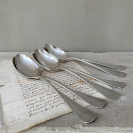 OV20110750 Set of 6 old French silver plated soup spoons with mark in a sober look, one with monogram ... In beautiful condition! Size: 21.5 cm. long / cross section  +/- 4 cm.
