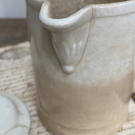 AW20110972 Antique Dutch syrup pitcher stamp - Petrus Regout & Co Maastricht period: 1895. Beautifully buttered and in perfect condition! Size: 12.5 cm. high (to the lid) / 9 cm. cross section