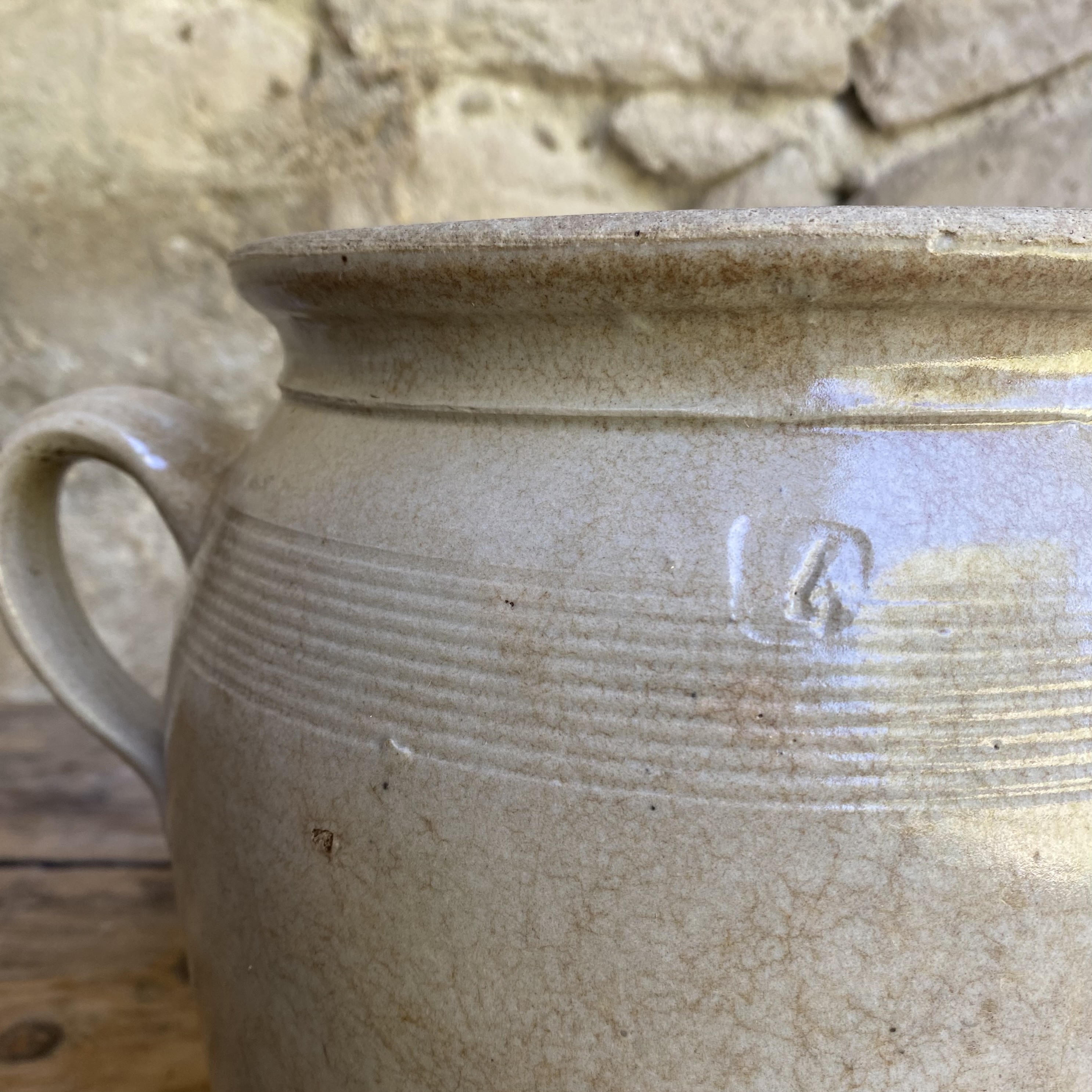AW20111224 Old French pot of grès earthenware in beautiful condition! Size: 23.5 cm high / 20 cm cross section
