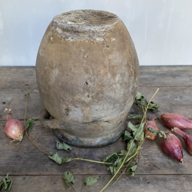 AW20111038 Grote antieke Franse pot, prachtig verweerd met mosgroen geglazuurde binnenzijde - periode: eind 19de eeuw in prachtige staat! Afmeting: 29 cm. hoog / 20 cm. doorsnede.