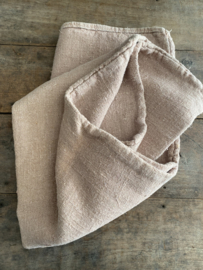OV20111051 Old French original flour sack made of hemp/linen in stale old pink in beautiful condition! Size: +/- 1.16 m long / 60 cm wide. Beautiful to fill with a cushion...