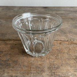 OV20111035 Antieke Franse confiturepot van mondgeblazen glas inhoudsaanduiding: 375 gram in prachtige staat! Afmeting: 8,5 cm hoog /  11 cm doorsnede
