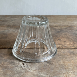 OV20111025 Antieke Franse confiturepot van mondgeblazen glas in prachtige staat! Afmeting:  10 cm hoog /  12,5 cm doorsnede