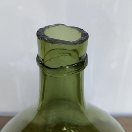OV20110767 Small old French mouth blown (in mould) wine bottle "Dame Jeanne" with the traditional knocked-off neck in beautiful condition! Size: +/- 34.5 cm. high / 21.5 cm. cross section (over the belly)