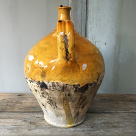 OV20110552 19th century French olive oil jug in beautiful condition! Size: +/- 39 cm. high / +/- 26 cm. cross-section.