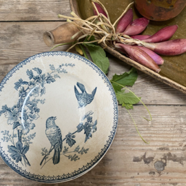 AW20111316 Set of 6 antique French deep plates stamped - Mésange Longwy period: 19th century in beautiful iron blue..some slightly stained, one minimal chip (see photo) otherwise in beautiful condition!  Size: 22,5 cm cross section.