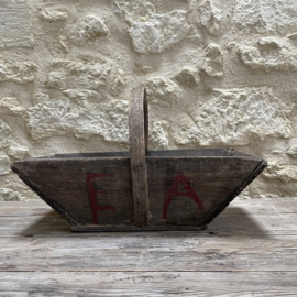 BU20110190 Old French traditional wooden grape harvest basket with the winery's initials in beautiful grey weathered condition! Size: 48 cm long / +/- 26 cm high (including handle) / 28.5 cm wide