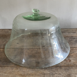 OV20110822 Large antique South-French vegetable garden cloche of mouth-blown glass, period: late 18th century, in beautiful condition! Size: 48 cm. cross section / +/- 27.5 cm. high (up to the handle). Pick up in store only, shipping not possible!