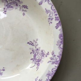 AW20110516 Antiek Frans bord & schaal stempel - Longwy Hanoi - periode: 1890-1900 in lavendel kleur. In prachtige staat! Afm. bord: 29 cm. doorsnede / Afm. schaal: 27 cm. doorsnede /  5 cm. hoog. Vermelde prijs is als set.