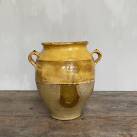 AW20111048 Large antique French confit pot in Provençal yellow period: 19th century in beautiful condition! Size: 30 cm high / 18 cm cross section