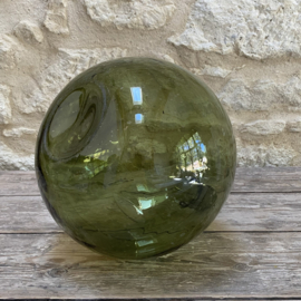 OV20111113 Oude Franse zogenaamde "belly" wijnfles van mond geblazen glas en traditioneel afgeslagen hals in prachtige staat! Afmeting: 35 cm hoog /  +/- 26 cm doorsnede (over de buik gemeten)