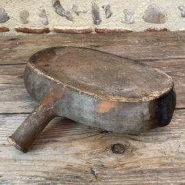 AW20111217 Antique French oven dish size 5 period: 19th century in beautiful condition! Size: 31 cm long / 20 cm wide / 5 cm high