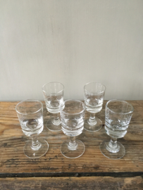 OV20110433 Set of 5 old hand-blown French liqueur glasses in perfect condition! / Size: 8.5 cm. high / 3.5 cm. section.