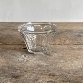 OV20110917 Antieke Franse confiture pot van mondgeblazen glas in perfecte staat! Afmeting: 7 cm hoog / 10,5 cm doorsnede