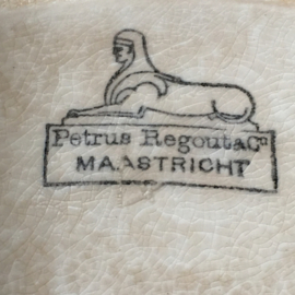 AW20110813 Antieke puddingvorm stempel - Petrus Regout&Co Maastricht - periode: 1900-1905 in perfecte, prachtig beboterde  staat! Afmeting: 7 cm. hoog / 17,5 cm, lang / 14 cm. doorsnede