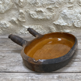 AW20111323 Antique French oven dish period: 19th century in beautiful condition! Size: 40.5 cm long / 23 cm cross section/ 6 cm high