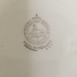AW20110743 Oude klassieke kom stempel - Royal Sfinx Maastricht made in Holland - periode: 1960-1970 in perfecte staat! Afmeting: 10,5 cm. hoog / 22 cm. doorsnede