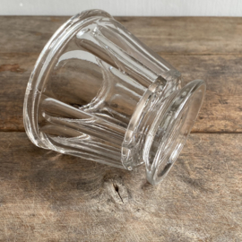OV20111021 Antieke Franse confiture pot van mond geblazen glas periode: 19de eeuw in prachtige staat!  Afmeting: 10,5  cm hoog /  12 cm doorsnede