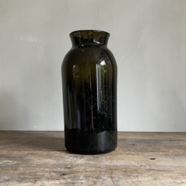 OV20111022 Antique French cornichon or olive jar made of mouth-blown glass period: 19th century in beautiful condition! Size: 35 cm high / 15.5 cm cross section (bottom)