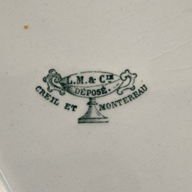 AW20111099 Antiek ovaal Frans bord stempel - L.M. & Co Creil et Montereau - periode: 1876-1895 in prachtige staat! Afmeting: 40,5 cm lang / 28 cm doorsnede