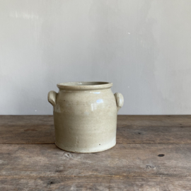 AW20111189 Oude Franse pot van grès aardewerk genummerd - 8 -  in mooie staat! Afmeting: 16 cm hoog /  14,5 cm doorsnede.