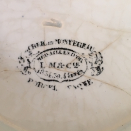 AW20110517 Prachtig antieke Franse schaal, licht beboterd stempel - Creil et Montereau Porcel. Opaque - periode: 1840-1876 in zeer mooie staat! Afmeting: 21 cm. doorsnede / 9 cm. hoog