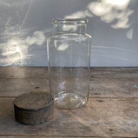 OV20111030 Antieke Franse apothekers pot van mond geblazen glas in prachtige staat! Afmeting: 25 cm hoog / 12,5 cm doorsnede (onderzijde) / 11 cm (bovenzijde)