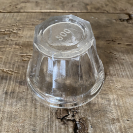 OV20111071 Old French confiture jar made of mouth-blown glass. Capacity: 500 grams. In beautiful condition! Size: 8 cm high / 11.5 cm cross section.